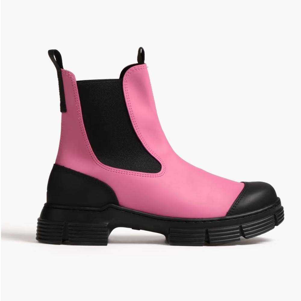 Ganni Women Retro City Pink Black Rubber Chelsea Boots